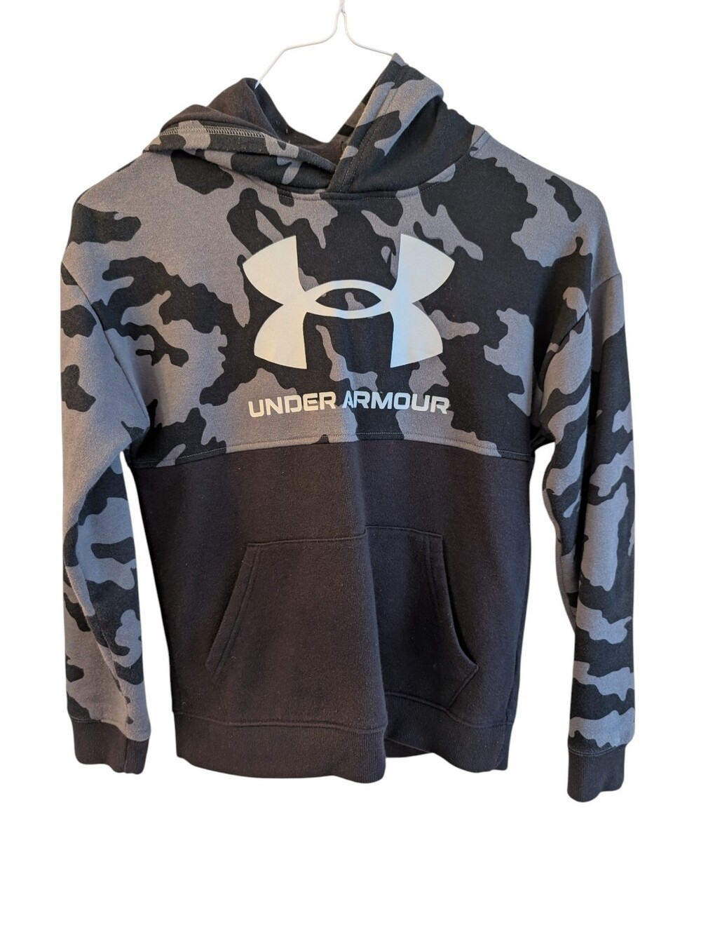 Under Armour Boys Black & Gray Camo Pullover Hoodie